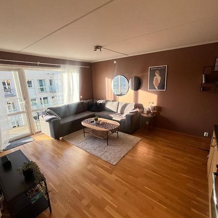 Modern And Central Apartment - Solsiden Trondheim - Up To 6 People Εξωτερικό φωτογραφία